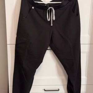Black Figs Scrub Jogger Pants with Drawstring